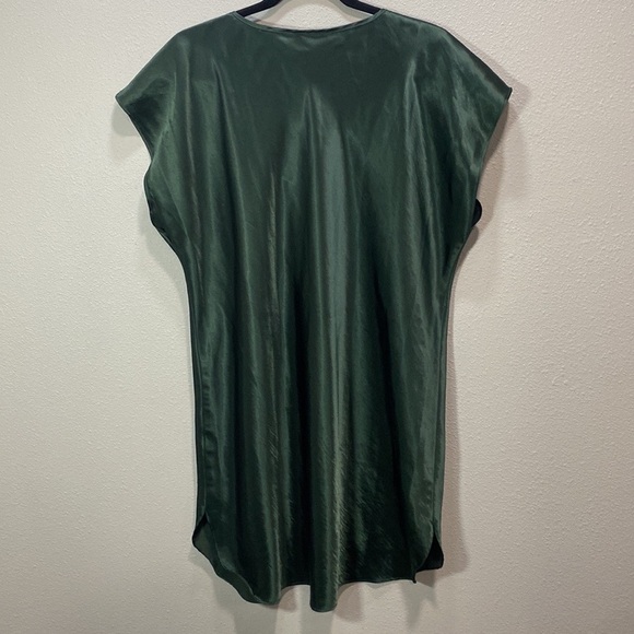 Expressions of California Dynasty  vintage slip emerald - Picture 5 of 7